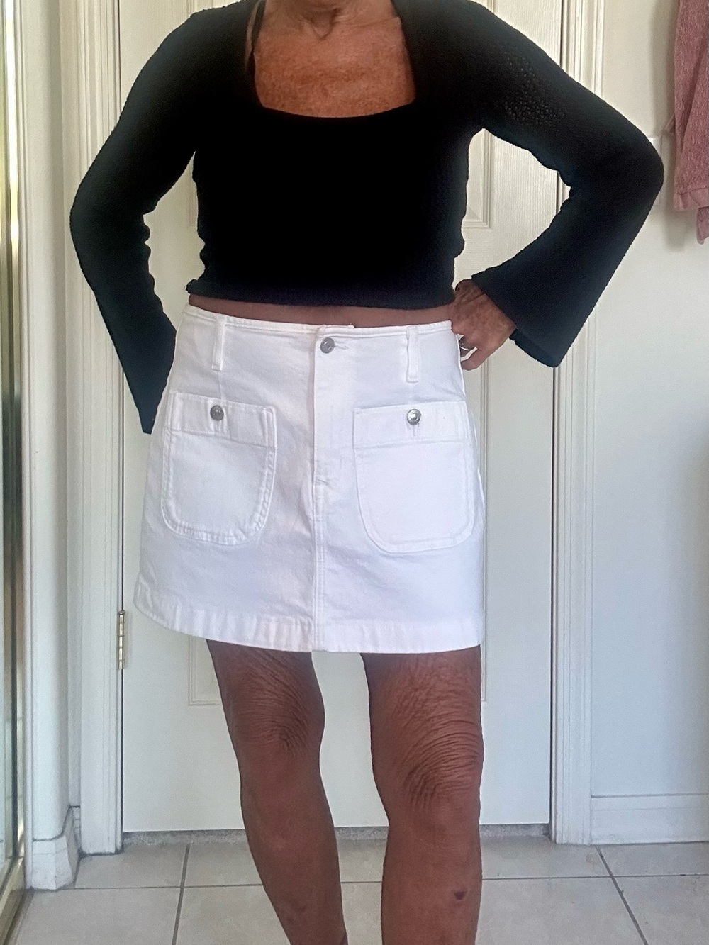 American Eagle Classic White Pocket A-line Stretch Mini Skirt - Women 4 NWOT